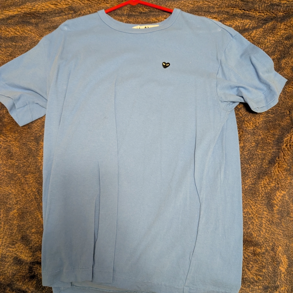 Comme des Garçons Short-Sleeve Crewneck Tee in Light Blue with Heart Patch